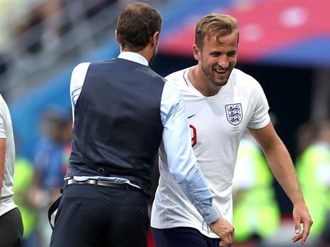 סאות'גייט עם קיין. לא היה מחליף אותו בעד שום חלוץ (getty)