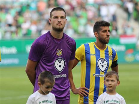 לא היה נקי מאשמה בשער. ראיקוביץ' (האתר הרשמי)