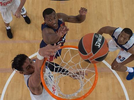 הולמס. חתם לעונה (Getty)