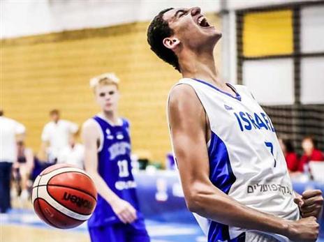 ערב נהדר לנבחרות (צילום: FIBA)