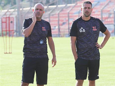 "לחץ? על איזה לחץ מדברים?". אבוקסיס