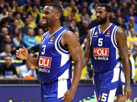 פתח בסערה ונחלש במחצית השנייה. קול (אלן שיבר)