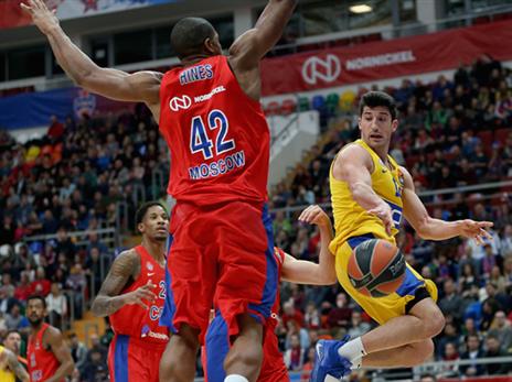 חגיגות צהובות במוסקבה לראשונה אחרי 15 שנים (getty)