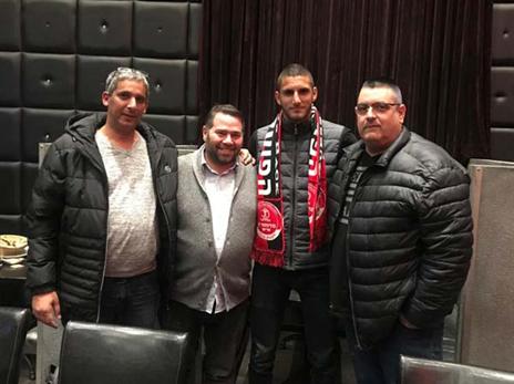 טאהא. מחפש דקות