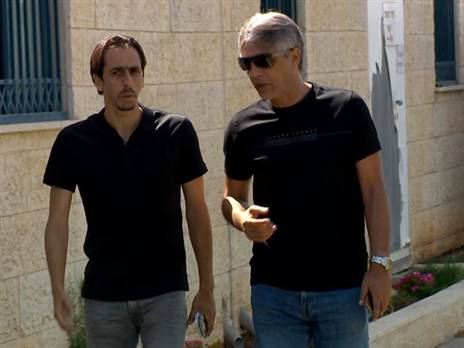 בניון עם אוחנה. "קונסטנטין שחקן מוכשר"