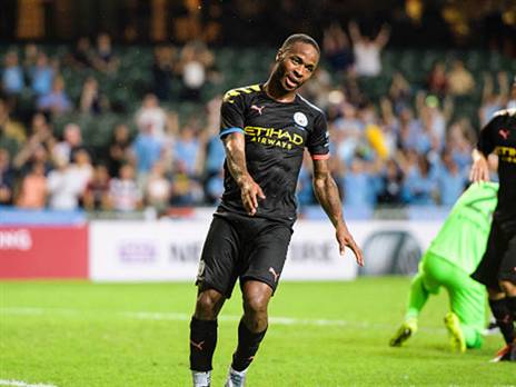 נכנס לקצב. סטרלינג (getty)