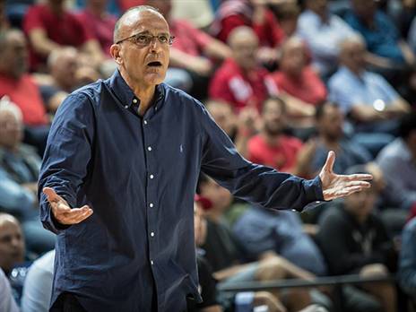 בית הלחמי. בונה סגל מסקרן (מנהלת הליגה)