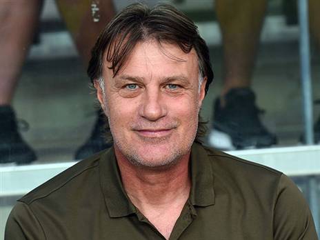 הגיב באלגנטיות לדרמה. דראפיץ' (ברני ארדוב)