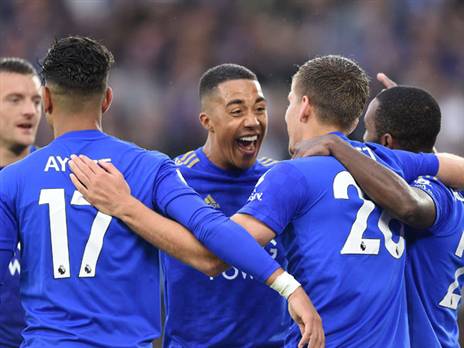 משהו טוב קורה בלסטר. טילמאנס חוגג עם החברים (getty)