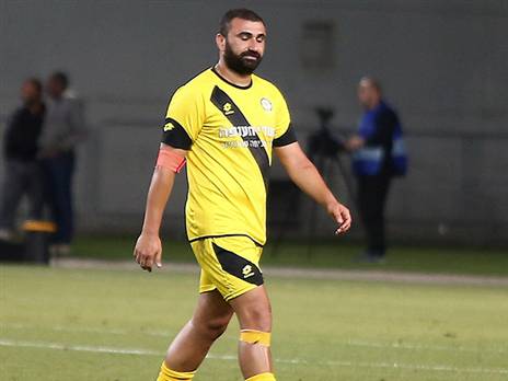 יחזור ללבוש צהוב? (אלן שיבר)