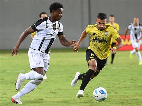 בקבוצה מודעים לשיפור, אך מחכים לשער. גארסיה (צילום: ברני ארדוב)