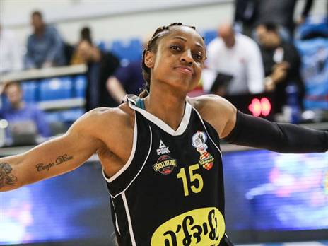 שחקנית מפתח. טיפאני מיטשל (עודד קרני, באדיבות מנהלת ליגת העל לנשים בכדורסל)