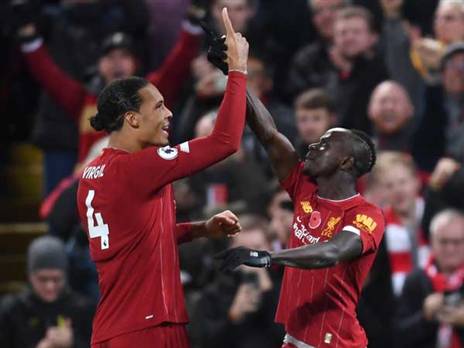 משקיפים על הליגה מלמעלה (Getty)