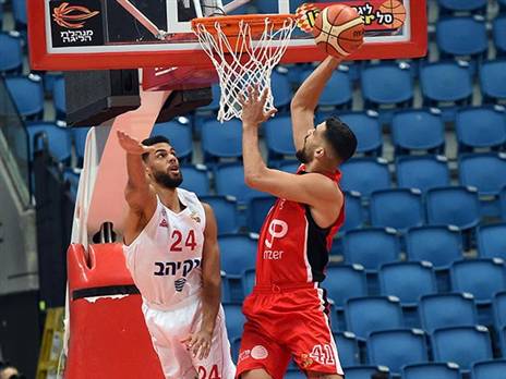 האורחת פתחה מאוד דומיננטי (צילום: ברני ארדוב)