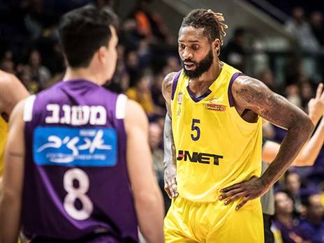 לא הערב שלו, האוול (עודד קרני)