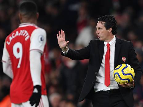 אמרי ולקאזט. החלוץ הציל את המאמן או רק דחה את הקץ? (getty)