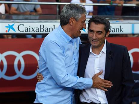 עם ואלוורדה. אין ספק שבברצלונה יעדיפו את הסגנון של סטיין (Getty)