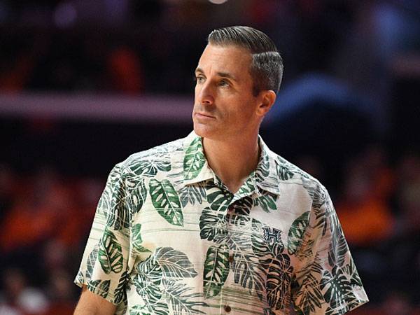 גנות. מאמן מבטיח בהוואי (GETTY)