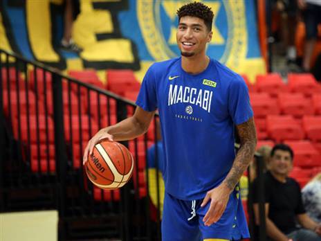 יירשם כזר? סנדי כהן (האתר הרשמי של מכבי ת"א)