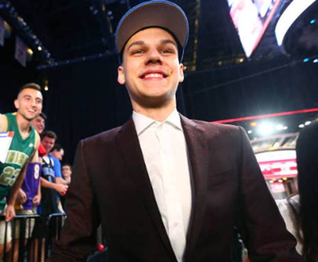 מנבאים לסירווידיס עתיד ורוד ב- GETTY) .NBA)