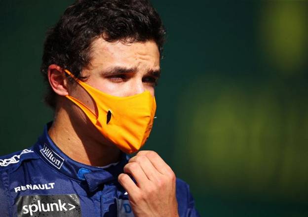 נוריס. מזכיר לי את ולנטינו רוסי הצעיר