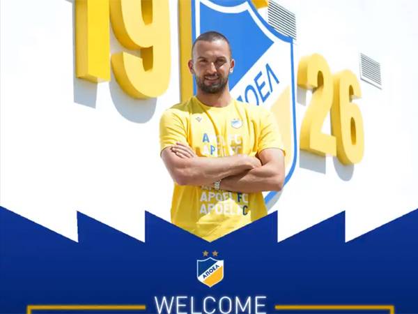 "הגעתי למועדון גדול", שהר בהצגה (אפואל ניקוסיה)