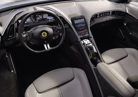 פרארי רומא. אפילו מוט הילוכים אוטומטי אין. עברו למתגים