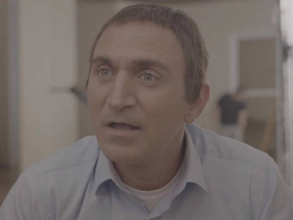 פאדי יוצא לפרסומות