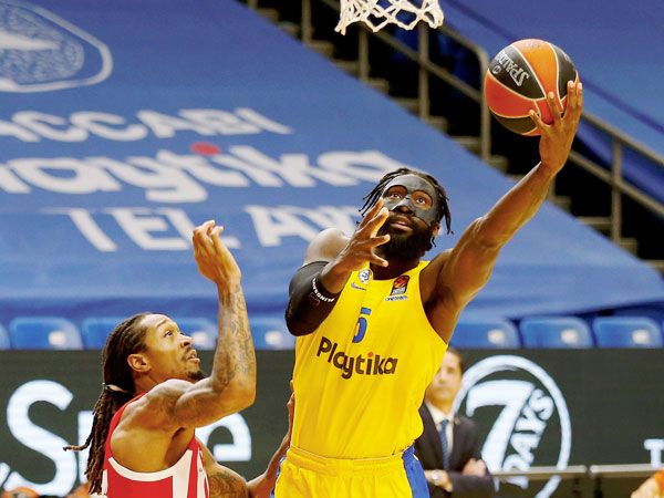 האנטר הזכיר את השחקן מהעונה שעברה (אלן שיבר)