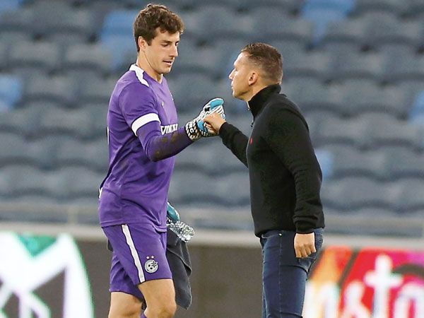 בכר מפרגן לכהן על ההצלה (אלן שיבר)