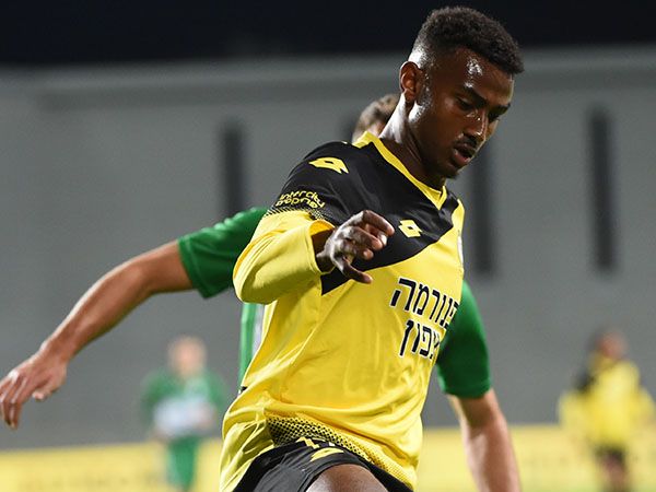 מלאדה. אטפלד לא חשש להחליף אותו אחרי 20 דקות (ברני ארדוב)