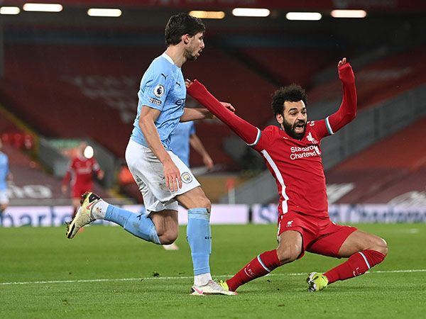 סלאח עוד הספיק לסחוט פנדל לפני הקונצרט של סיטי (GETTY)