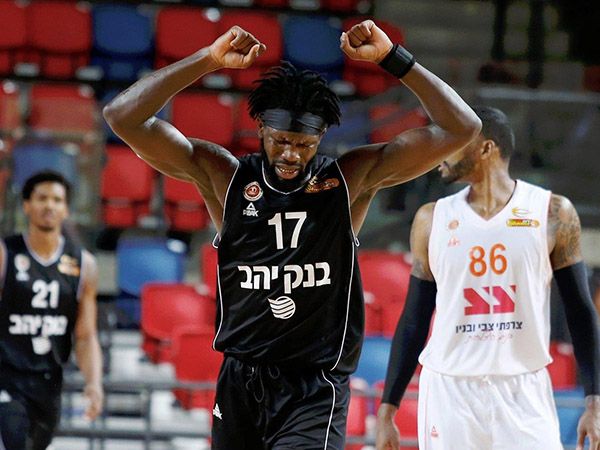 "הלוואי שהייתי שם, לעזור להם" (צילום: אלן שיבר)