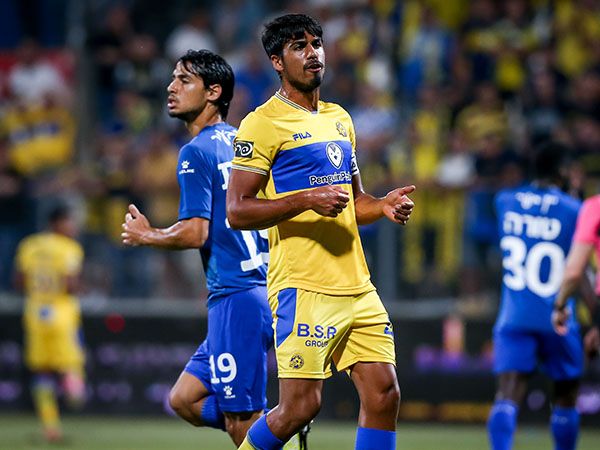 כדי לנצח, צריך להסתכל למפלצת בלבן של העיניים (סוכנות ג'יני)