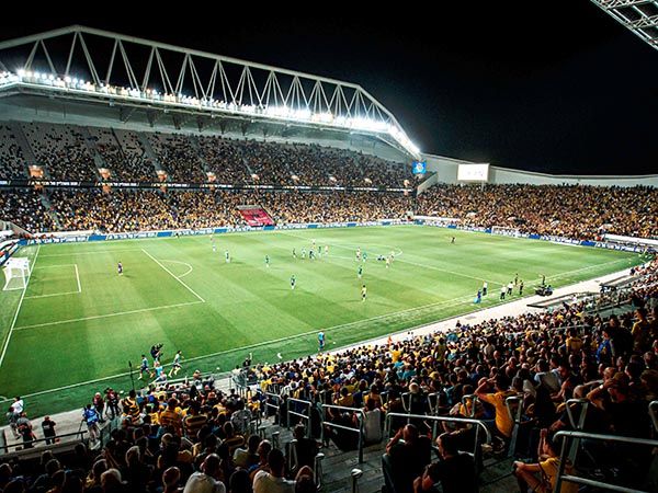 בלומפילד אמש. הכדורגל הישראלי חי ובועט (אלן שיבר)