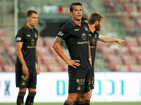 סבוריט והרננדס. מה יעלה בגורל העונה של מכבי ת"א בעקבות ההחלטה? (אלן שיבר)