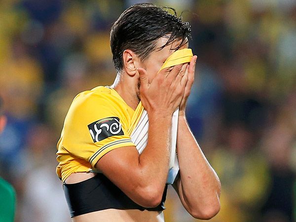 פשיץ'. "הכל בוער סביבו" (אלן שיבר)