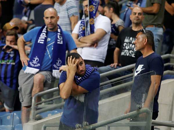 ואיזה מסכנים האוהדים (אלן שיבר)