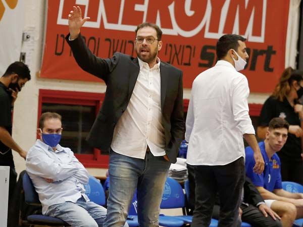 דרוקר. "הוא צריך סגל שמתאים לו" (אלן שיבר)