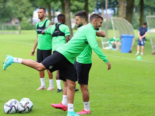 עומר אצילי. פותח עונה מלאה ראשונה במכבי חיפה (צילום: האתר הרשמי של מכבי חיפה)