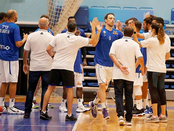 חנוכי. קריירה ארוכה ומרשימה