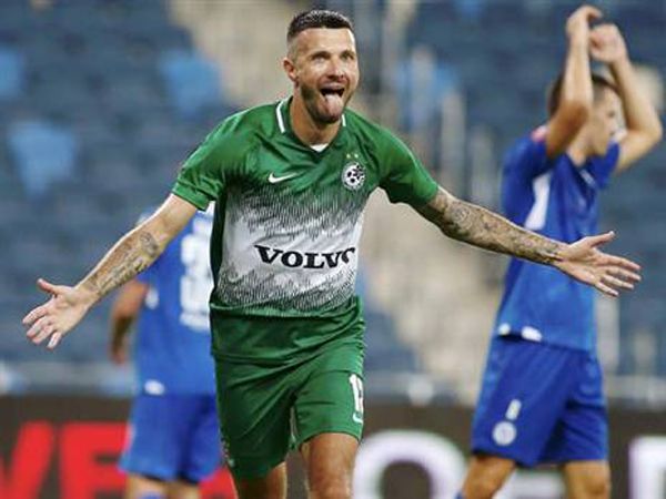 רוקאביצה. מכבי ת"א ממשיכה לעקוב מקרוב (אלן שיבר)