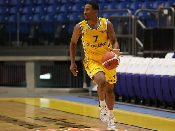 טיילור. מזער נזקים עבור האלופה (האתר הרשמי של מכבי ת"א)