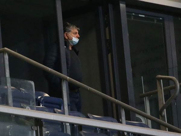 תקרית מביכה במועדון של יצחק שום (אודי ציטיאט)