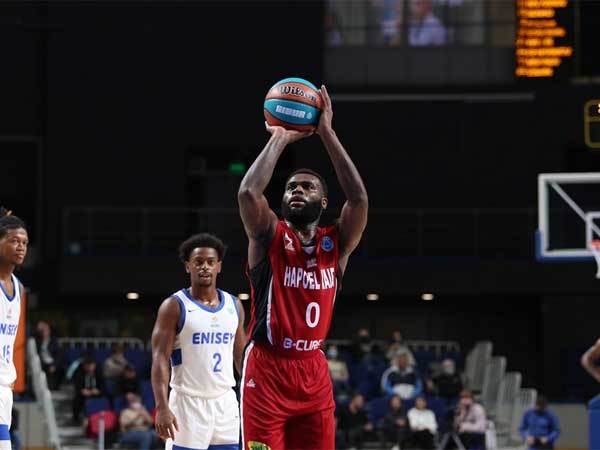 התעלו במאני טיים (FIBA)