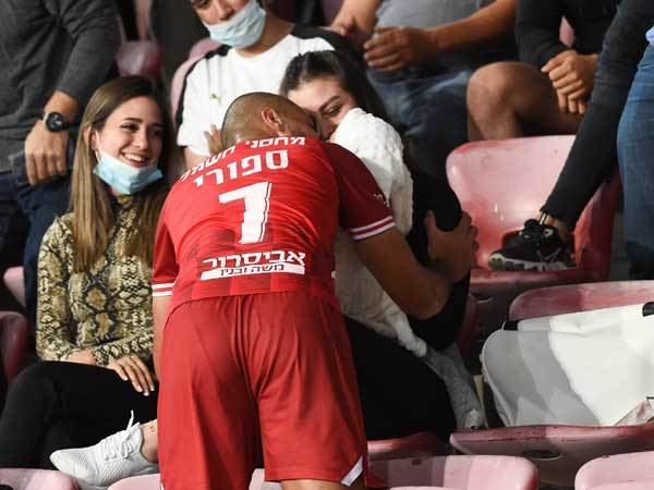 ספורי. מגיע לו לקבל זימון מווילי? (ברני ארדוב)