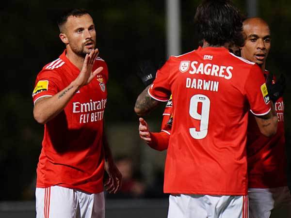 בנפיקה חוגגת משחק חסר כל ערך ספורטיבי (GETTY)