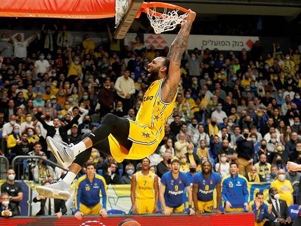 דריק וויליאמס. אל תתנו לתמונה להטעות אתכם (אלן שיבר)