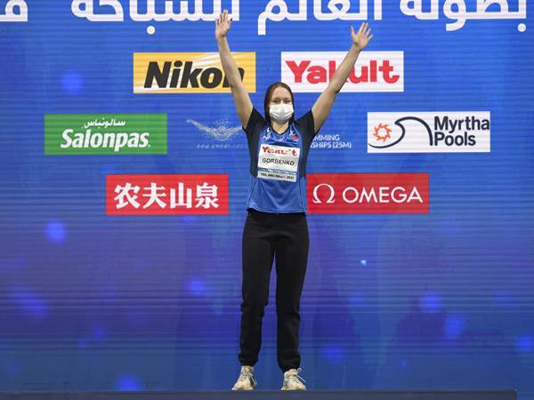 זהב שני לגורבנקו. היינו כחולמים (סימונה קסטרווילארי, באדיבות איגוד השחייה)