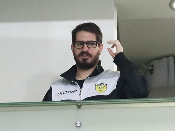 חוגג. בניון עדיין לא מאמין (אלן שיבר)